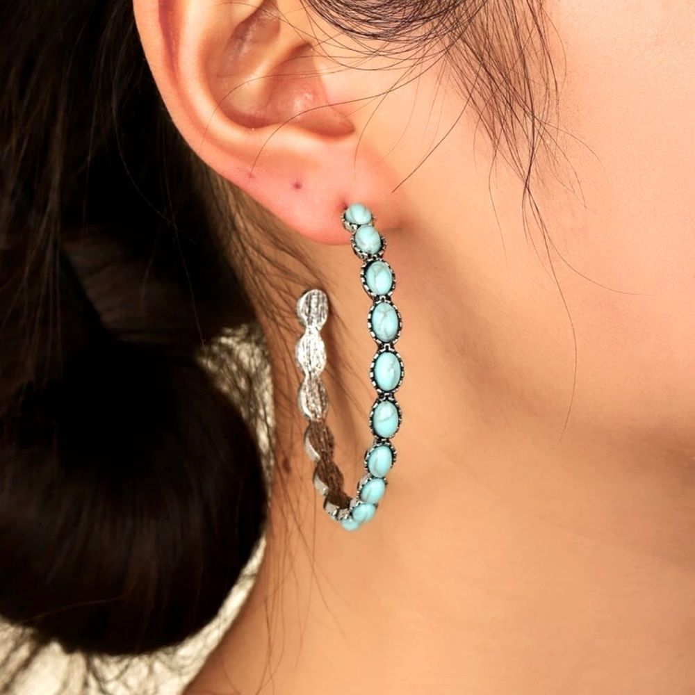 Turquoise hoops - Picture 5 of 5